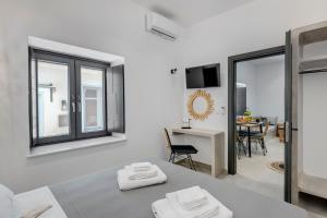 Gallery image of SyRose Suites in Ermoupoli