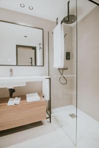 A bathroom at Catalina Plaza Hotel Sostenible