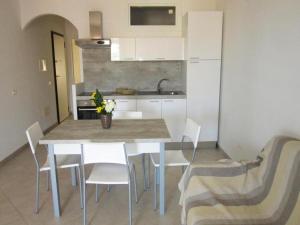 A kitchen or kitchenette at Appartamento Carlo Alberto Még 8 kép