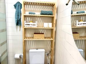 Kúpeľňa v ubytovaní Homely Málaga Loft Especerías
