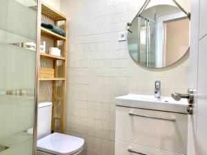 Kúpeľňa v ubytovaní Homely Málaga Loft Especerías