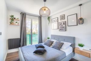 Χώρος καθιστικού στο L'APP'ART -MODERNE & COSY -Pradet Centre & Proche des Plages +4 φωτογραφίες