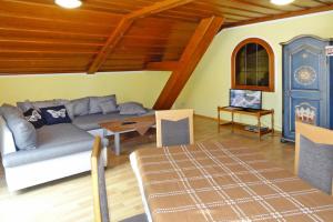 Posedenie v ubytovaní Apartment in St Kanzian by Klopeiner See