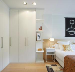 Posteľ alebo postele v izbe v ubytovaní Villa Loretopea by FeelFree Rentals