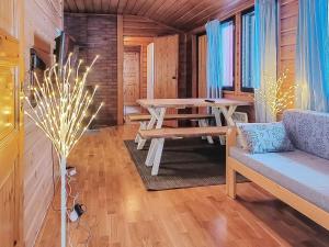 Posezení v ubytování Holiday Home Lahdeke by Interhome
