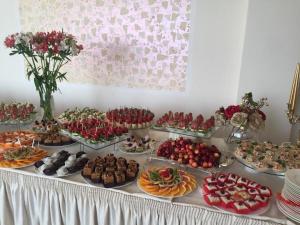 Toit hotelli aladel või selle läheduses