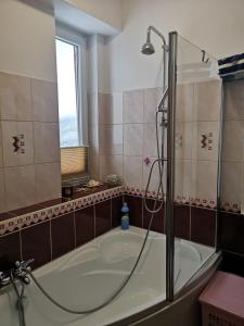 Niezapomniany widok tesisinde bir banyo