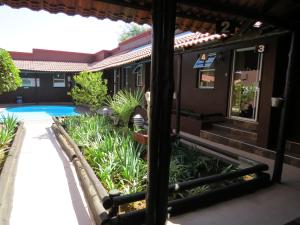 Πισίνα στο ή κοντά στο Akweja Bed and Breakfast Accommodation