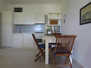 Una cocina o kitchenette en Arborea Apartment 58 Sea View