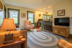 A seating area at Inn at Valley Farms