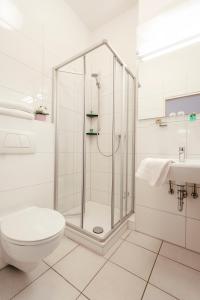 Koupelna v ubytování Hotel Nahetal