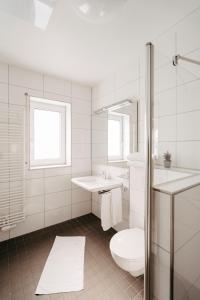Koupelna v ubytování Hotel Nahetal