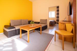 Posezení v ubytování Hotel Nahetal