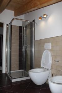 A bathroom at Maison d'Elite