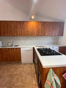 Gallery image of house private heated pool amazing view on golf ocean 3 bedrooms 3 bathrooms 6 to 8 adults 3-17 years old children being considered adults and in addition 0-2 years old children are welcome for free in San Miguel de Abona