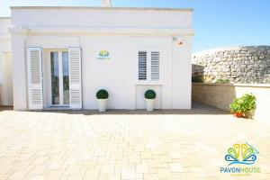 Kép Pavon House Yellow - Villetta nuova 80 mt dal mare 3 km da spiagge Torre San Giovanni szállásáról Capilungóban a galériában