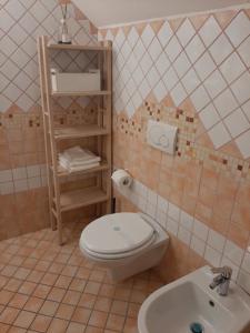 Koupelna v ubytování Casa PlaLu'