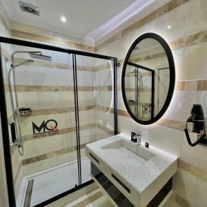 A bathroom at MQ Hotel
