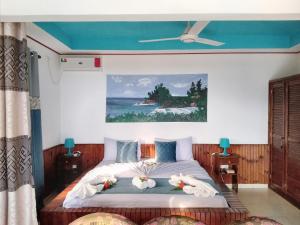 Gallery image of Les Elles Guesthouse Self Catering in Baie Lazare Mahé