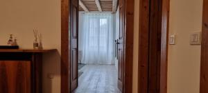 Fotografie z fotogalerie ubytování Casa Vacanza Ex Pretura Vallelaghi v destinaci Vezzano