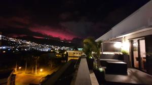 En balkong eller terrasse på Rooftop - L'Appartement en Haut