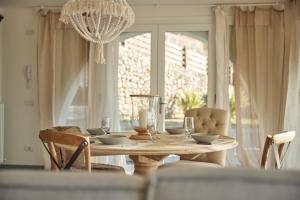 A seating area at Villa Paier Relais & Pool