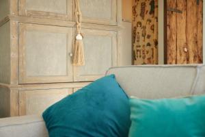 A seating area at Villa Paier Relais & Pool
