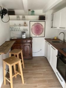 A kitchen or kitchenette at Il Giardino Nascosto - Bellagio, Lago di Como