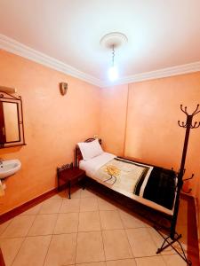 Ένα ή περισσότερα κρεβάτια σε δωμάτιο στο Hotel salem leksor