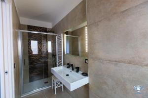 A bathroom at Dimora Diamante