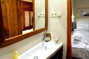 Postel nebo postele na pokoji v ubytování Chardín d'Alto-Apartamentos Chardins