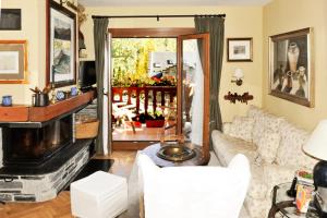 Posezení v ubytování Chardín d'Alto-Apartamentos Chardins