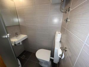 Koupelna v ubytování Rooms Marija