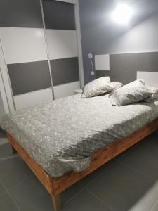 Postel nebo postele na pokoji v ubytování amplio duplex