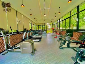 Fitness centrum a/nebo fitness zařízení v ubytování Lodge Moni Essara Kampot