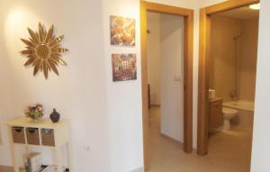 Ein Badezimmer in der Unterkunft Two-Bedroom Apartment Sucina Murcia With Lake View 03