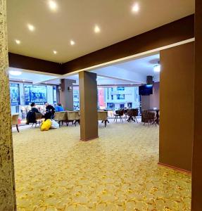 A seating area at HOTEL EURO DIAMOND