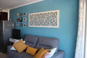 A seating area at TORRES DEL SOL 15 floor THE HIGHTEST