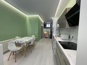 Fotografie z fotogalerie ubytování Apartamentos La Estación v destinaci Ezcaray