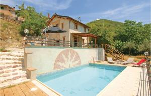 Bazén v ubytovaní Pet Friendly Home In Stroncone Terni Tr alebo v jeho blízkosti