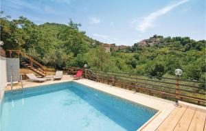 Bazén v ubytovaní Pet Friendly Home In Stroncone Terni Tr alebo v jeho blízkosti