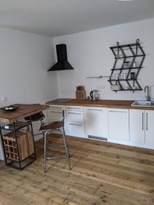 Kuchyň nebo kuchyňský kout v ubytování RV apartmán Mikulov