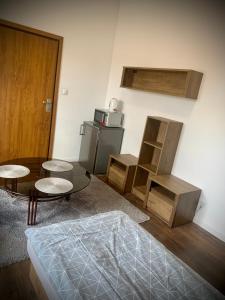 Łóżko lub łóżka w pokoju w obiekcie Hostel Sportowa