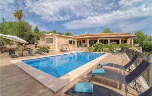 The swimming pool at or close to Villa Janet Még 24 kép