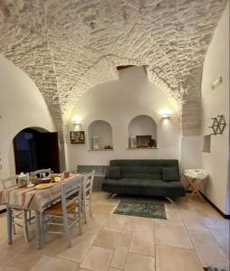 Χώρος καθιστικού στο Luxury Trulli Sabotino 48