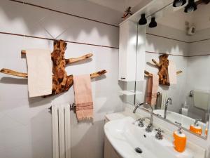 Koupelna v ubytování Casa Velia + 131 fotografií