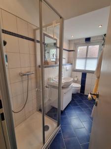 Koupelna v ubytování Hotel Garni Friesenhuus