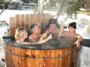 Hostia v ubytovaní Chalet Mandl Sauna Pool Rollstuhlgängig
