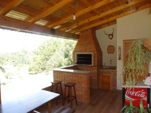 Μια τηλεόραση ή/και κέντρο ψυχαγωγίας στο Casa de campo - Sítio Hartmann +15 φωτογραφίες