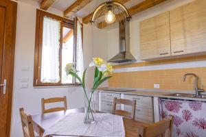 Köök või kööginurk majutusasutuses Agriturismo San Giuseppe